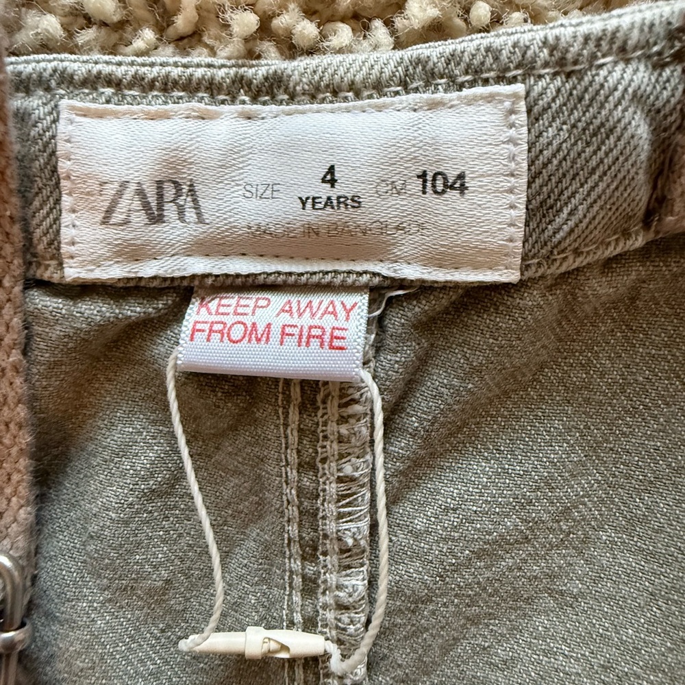 Kids Shorts overalls - Picture 2 of 3